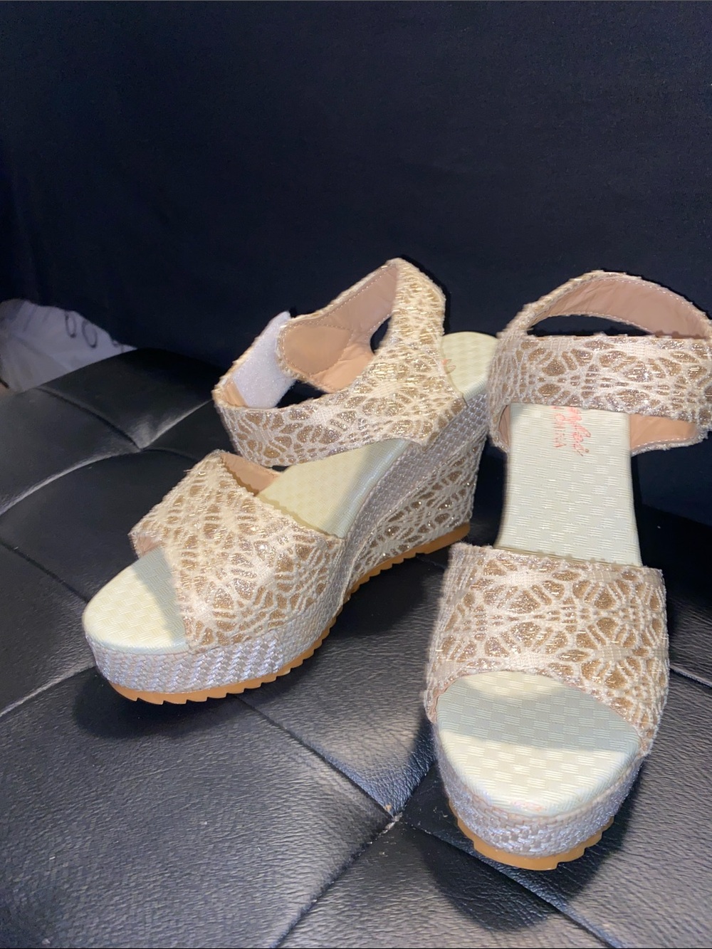 Women’s Lace Platform Wedge Sandals in Beige